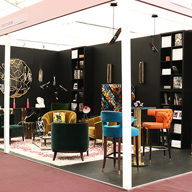 For BRABBU, the DECOREX promises to be the most exciting ever. It is the stage that will reunite the brand’s novelties, the best sellers and the most wanted by the Press. A cosmopolitan, cozy and fierce ambiance that totally reflects the brand’s mission.